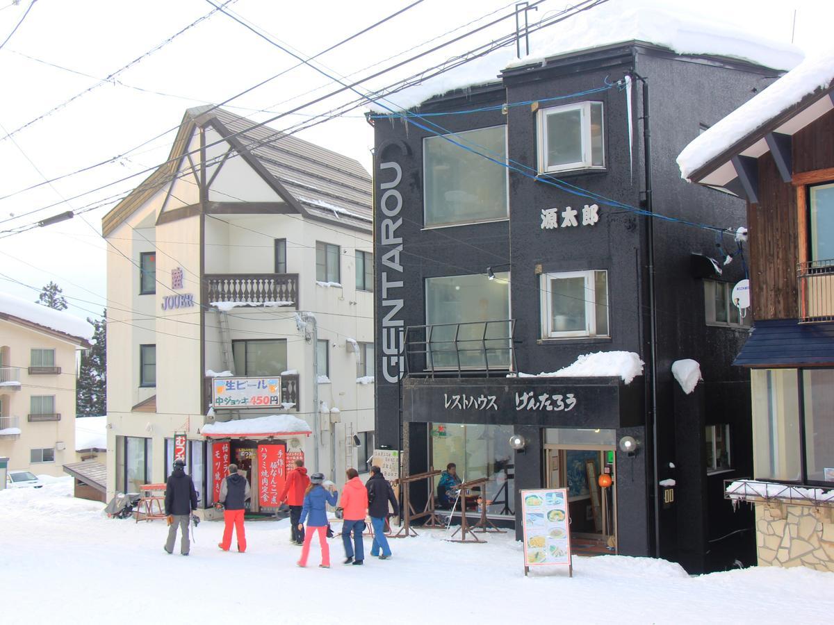 Hotel Honkan Gentaroya Nozawaonsen Exterior foto